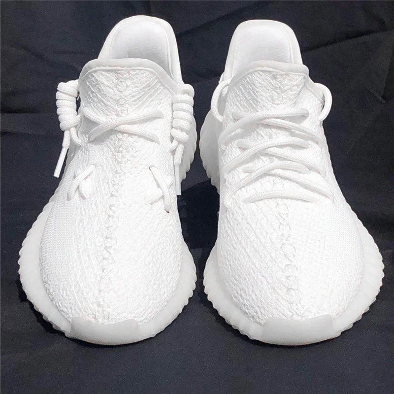 Adidas Yeezy 350 Sports Shoes photo 2