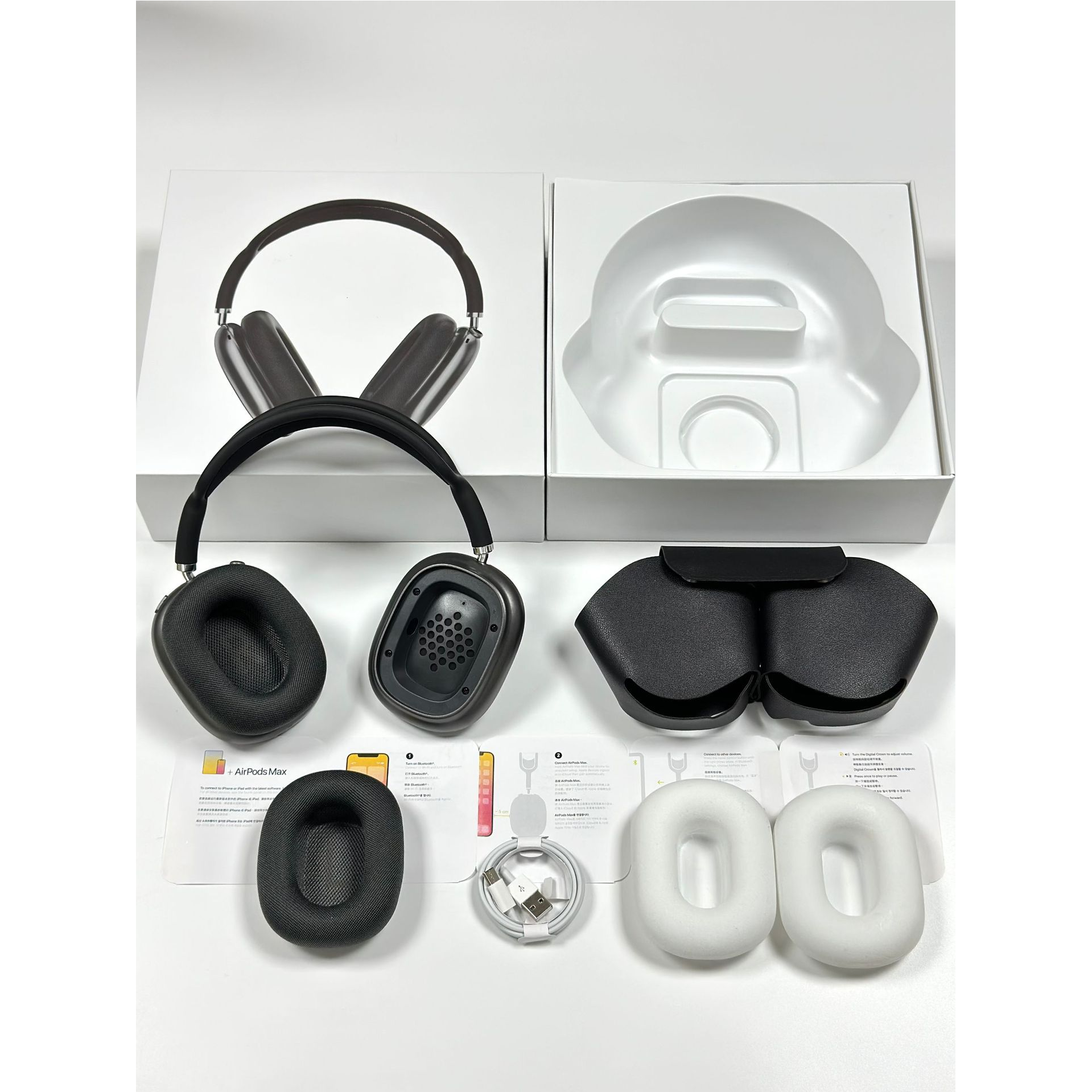 Bluetooth Headset with Leather Bag photo 2