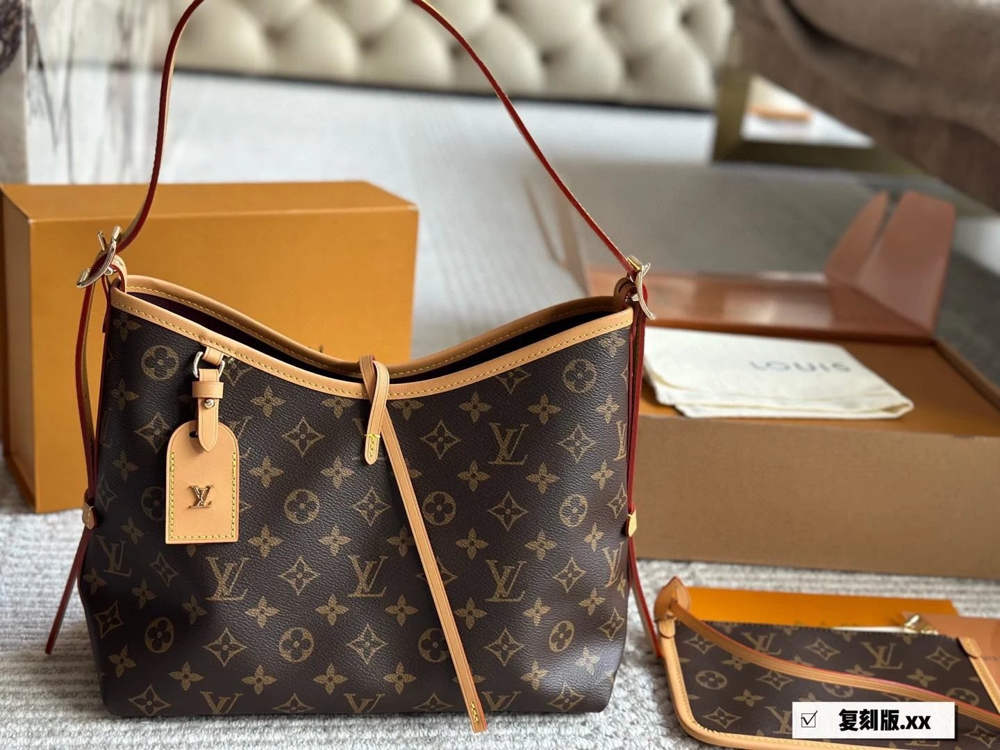 Louis Vuitton Monogr
