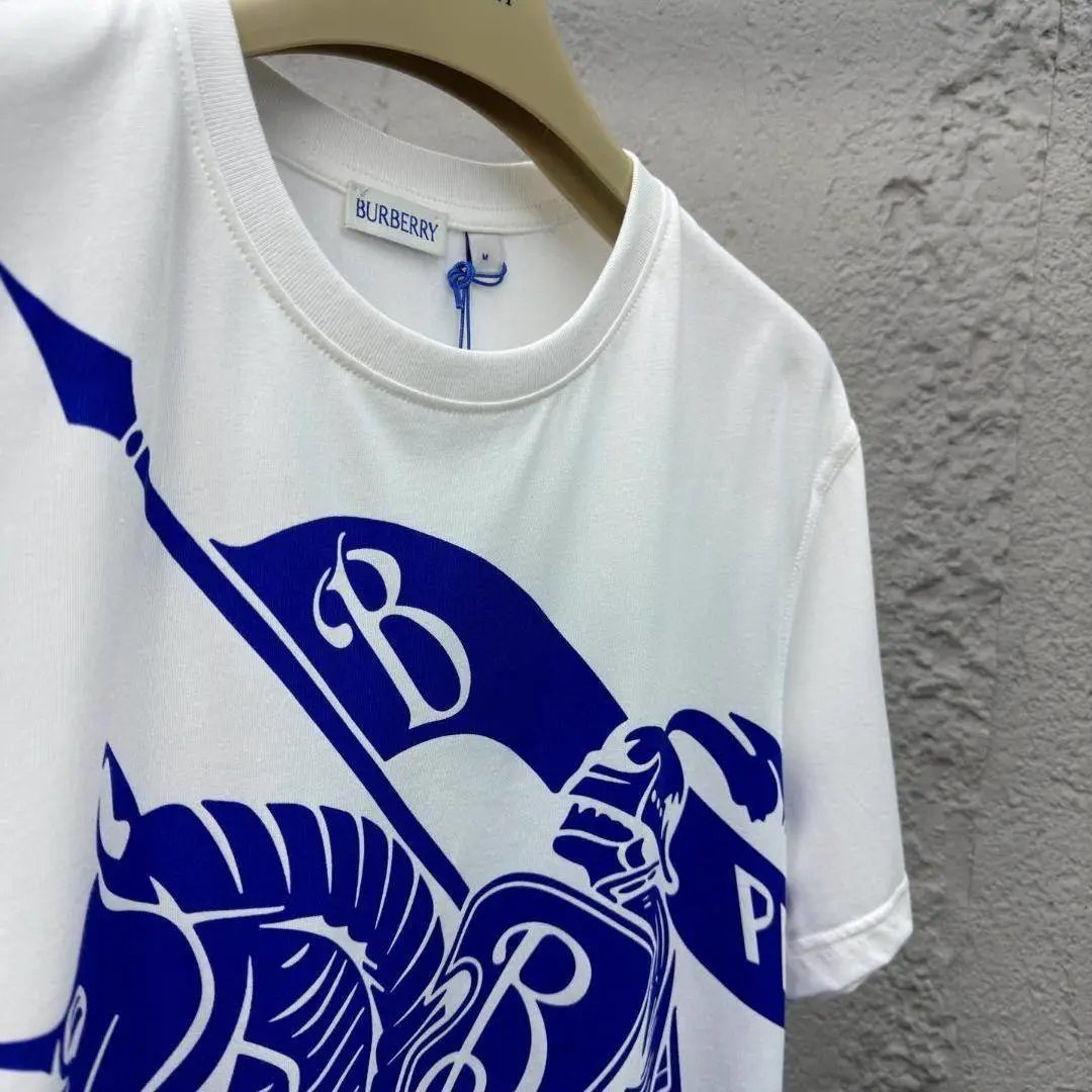 Burberry Knight Print White Graphic T-Shirt
