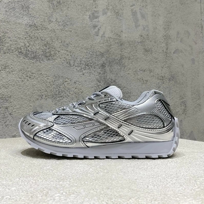 Bottega Veneta Mesh Casual Sneakers photo 4