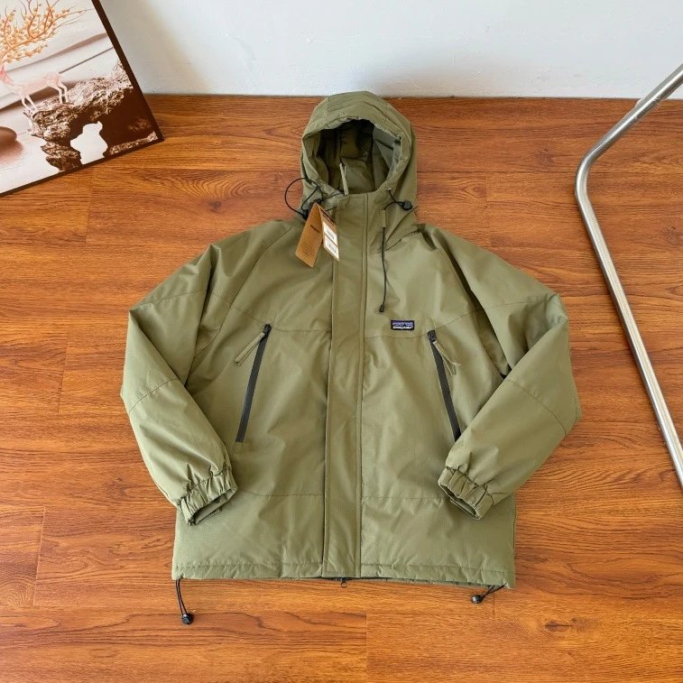Patagonia Black Hole