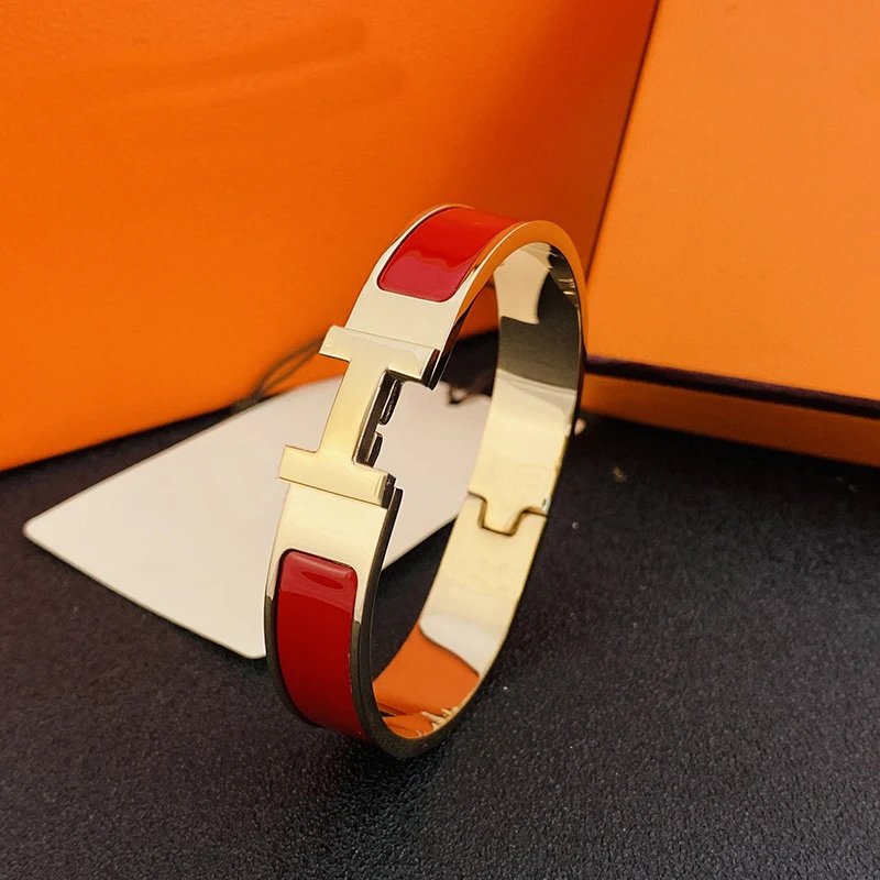 Hermès Red Clic Clac