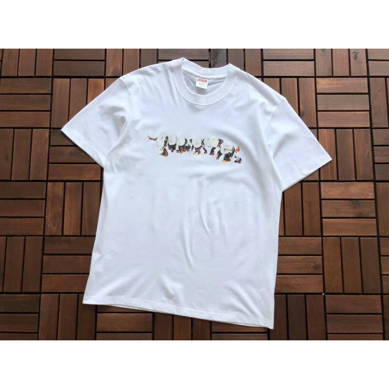 Supreme White T-Shir
