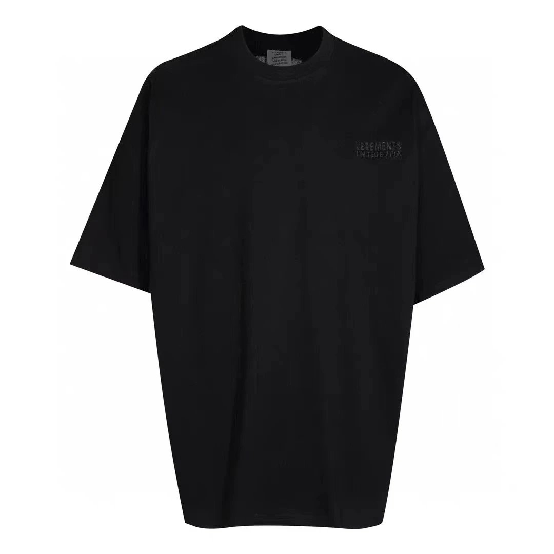 Vetements Black T-Sh