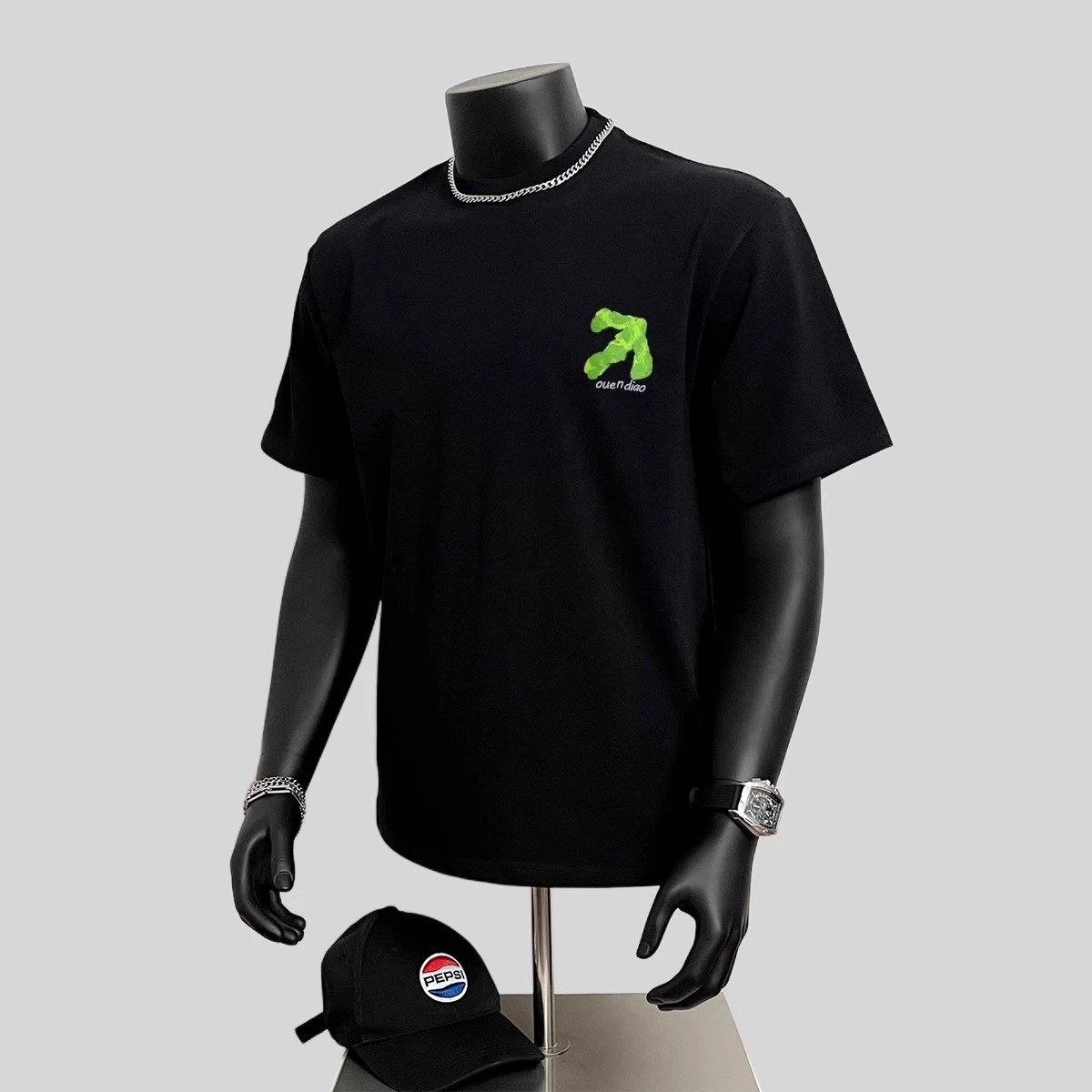 Off White Arrow Print Black Graphic T-Shirt