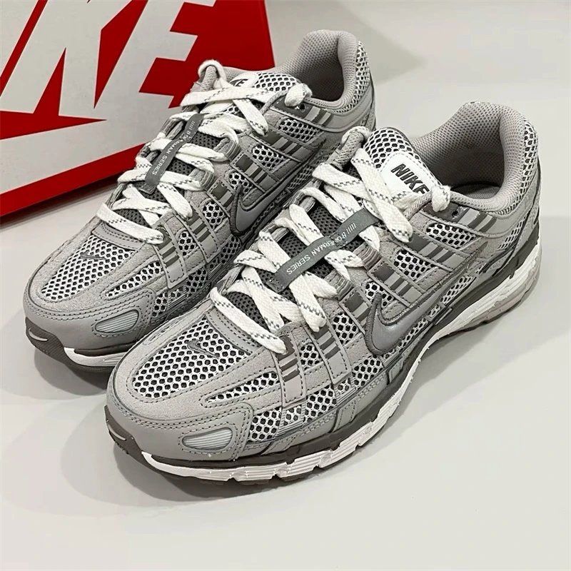 Nike Men's Classic Comfortable Soft Stretch Dad Shoes photo 4
