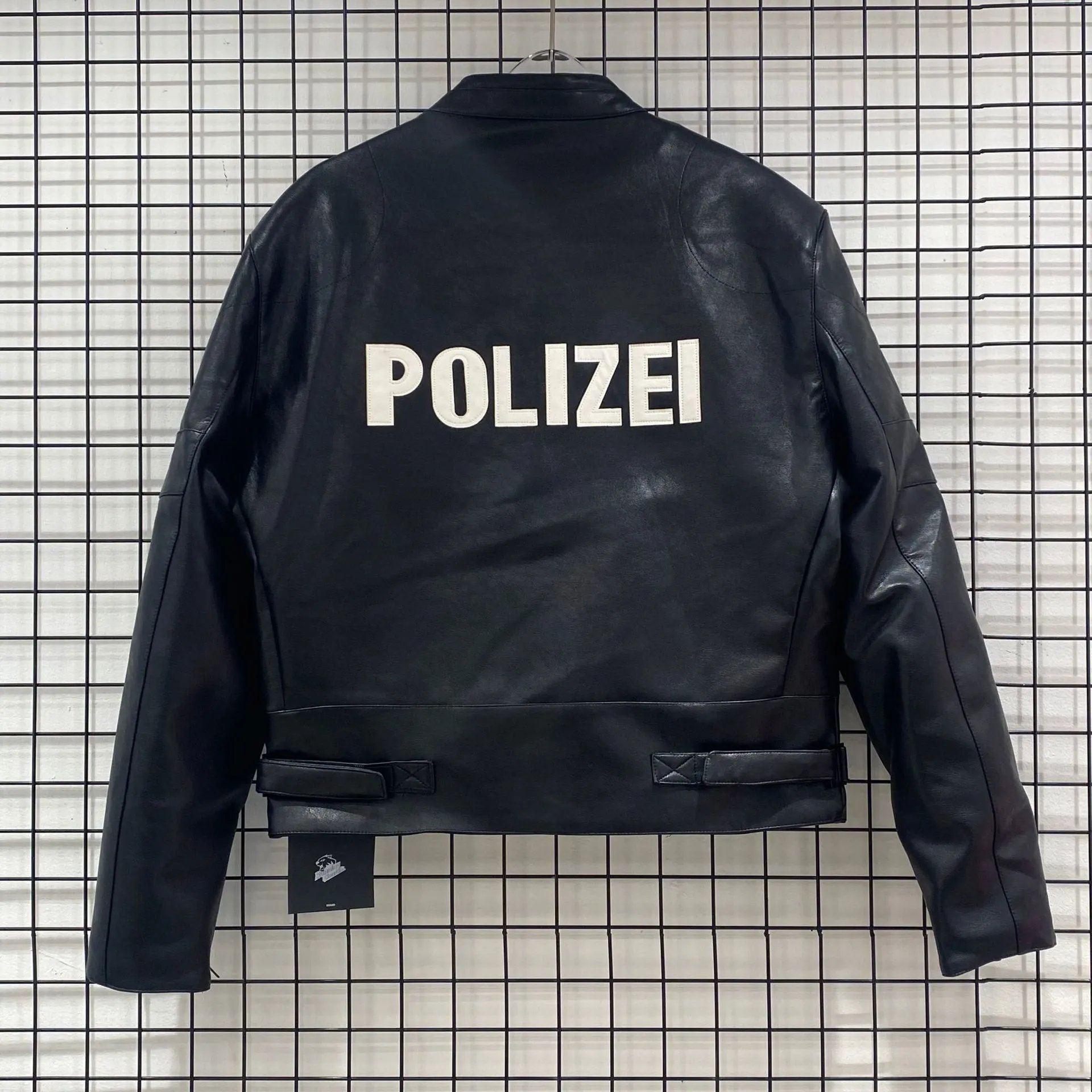 Policier Black Leath