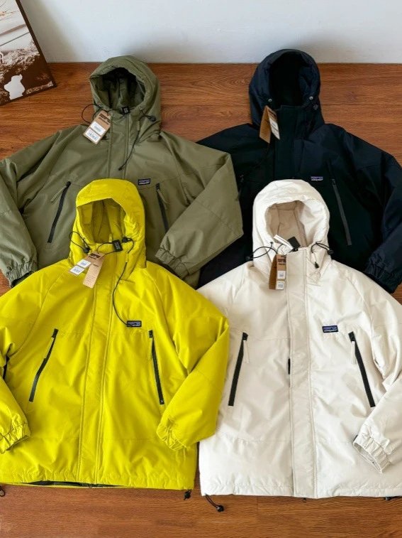 Patagonia Tres 3L Rain Jacket Yellow Outerwear - 2