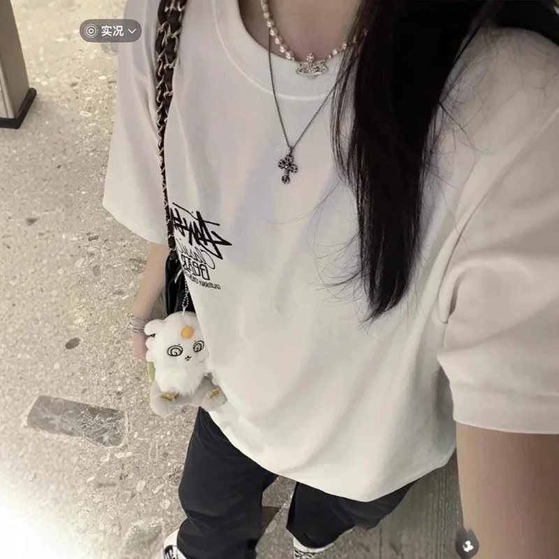 Graffiti Print Couples T-Shirt photo 2