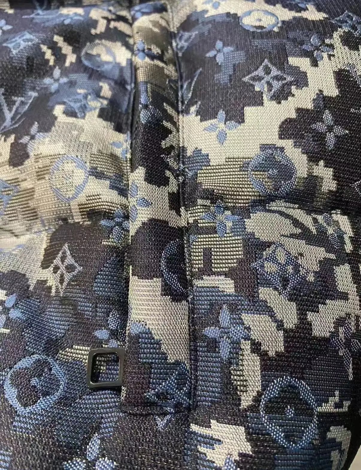 Louis Vuitton Everyday Puffer Jacket product photo 4