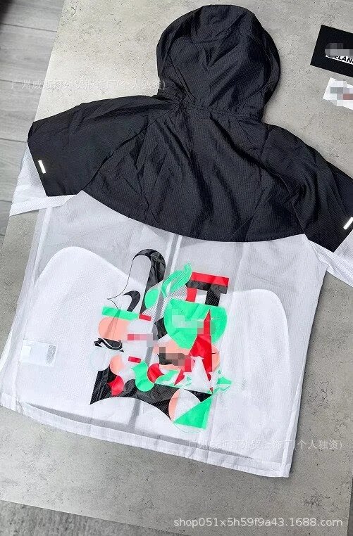 Under Armour Softshell Hooded Jacket Black Outerwear - 14