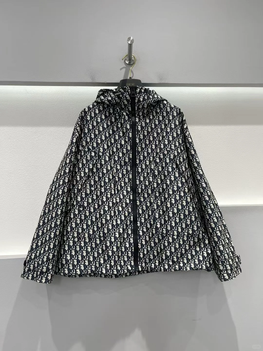 Dior jacket letter style