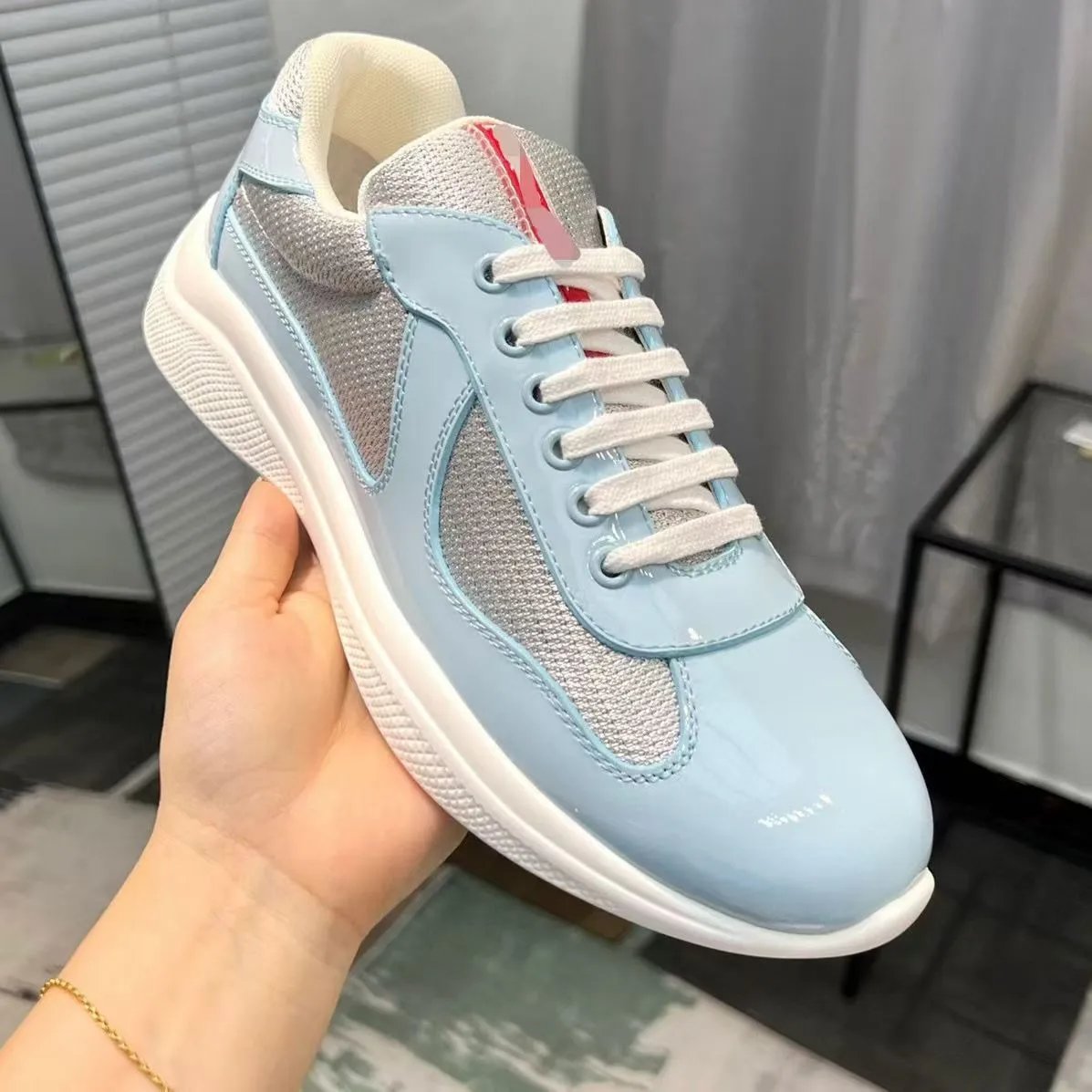 Spring Summer Couple Patent Leather Round Toe Shoe photo 6