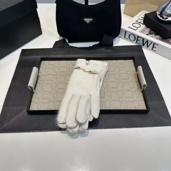 Gucci Horsebit White Gloves - 1