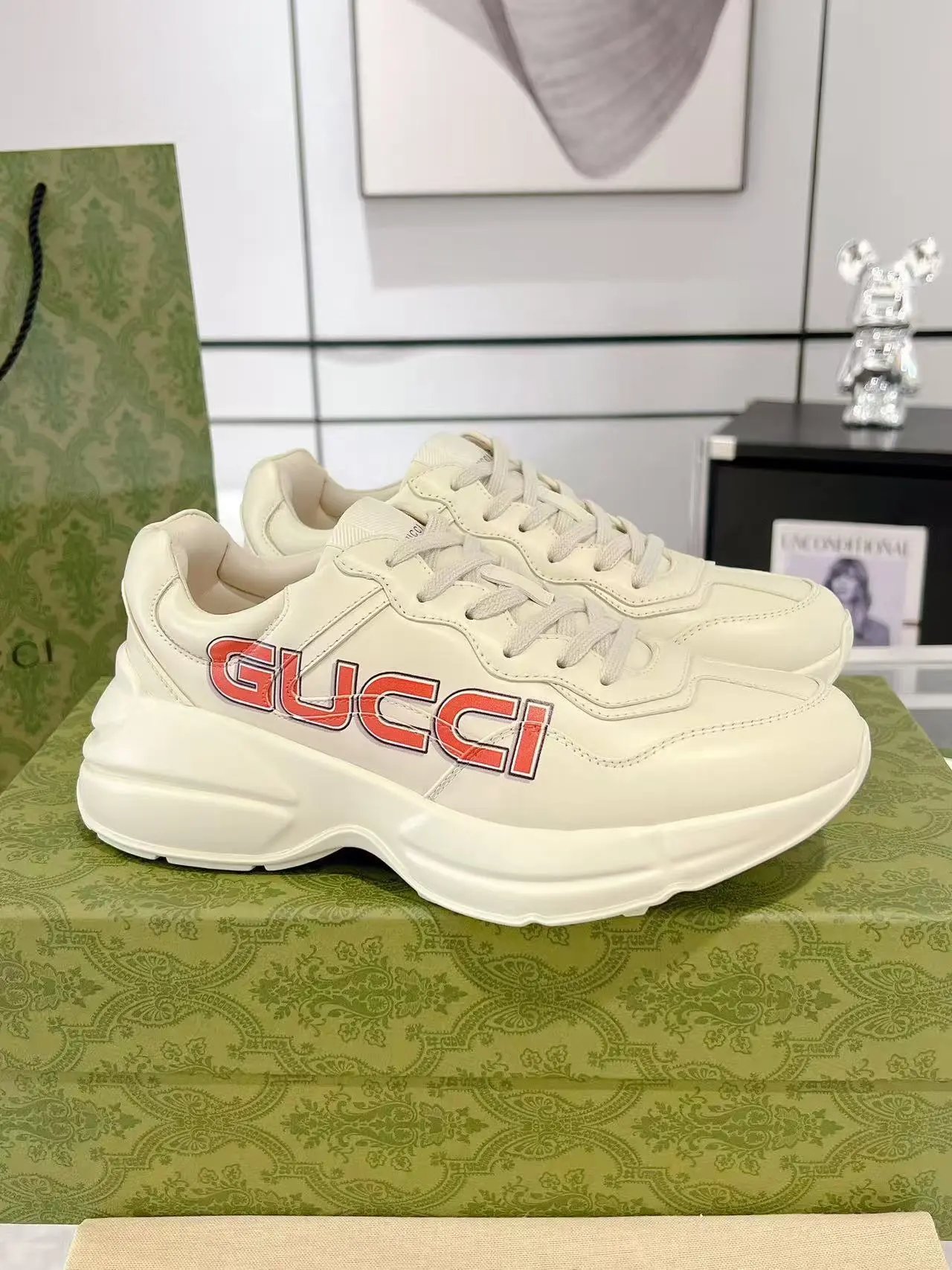 Gucci sneakers - rep Gucci