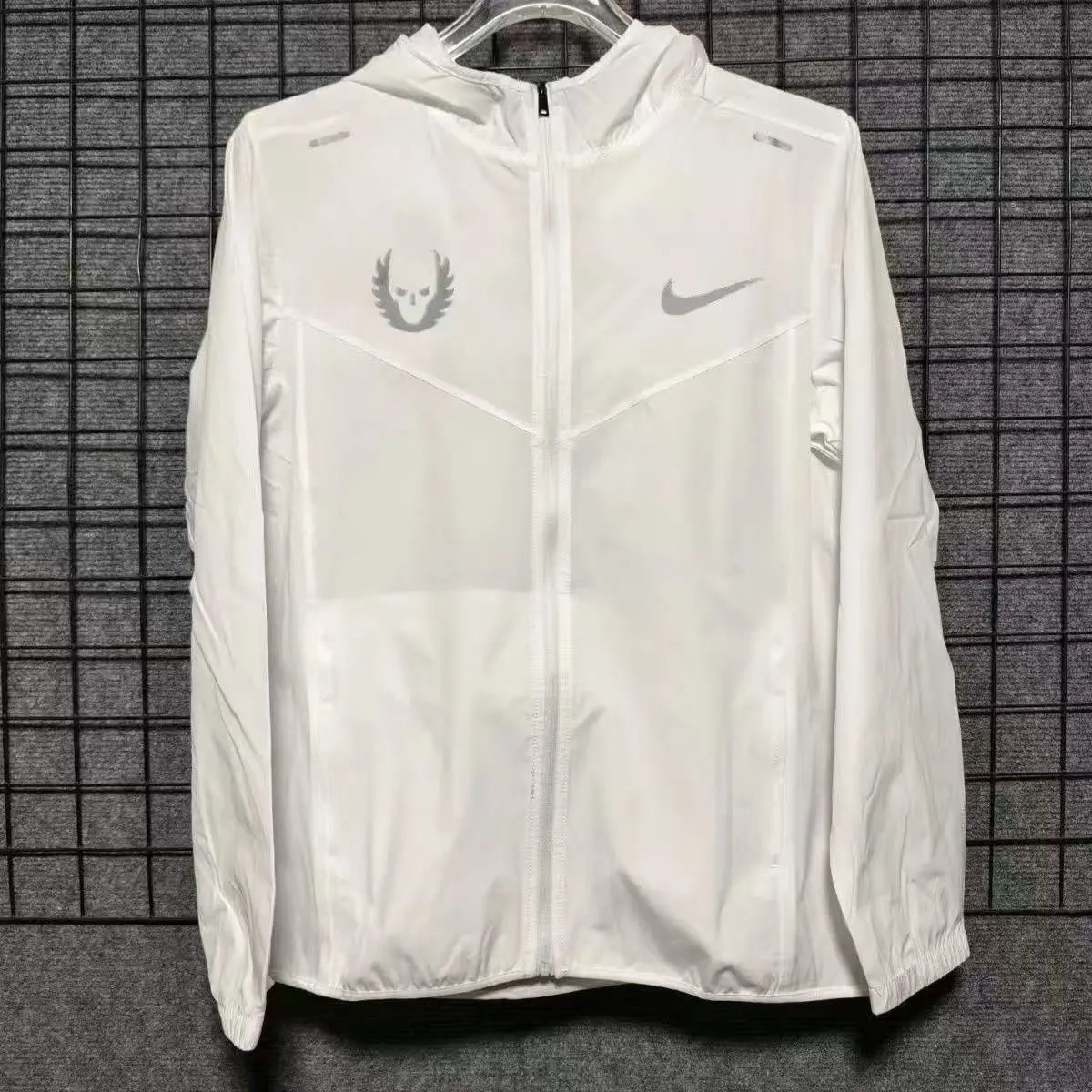 Nike Windrunner Hooded Jacket Black Outerwear - 11