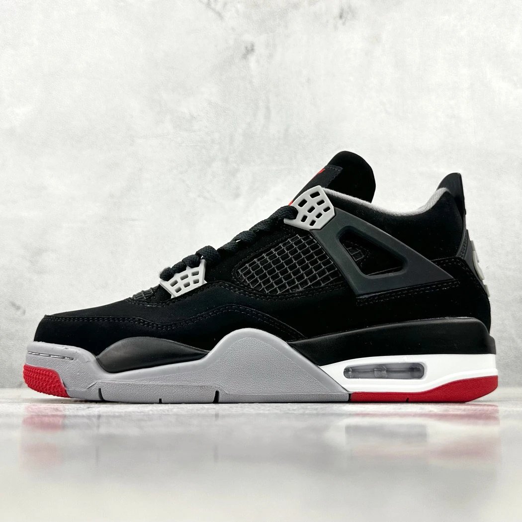 Black and Red Bulls [308497-060]