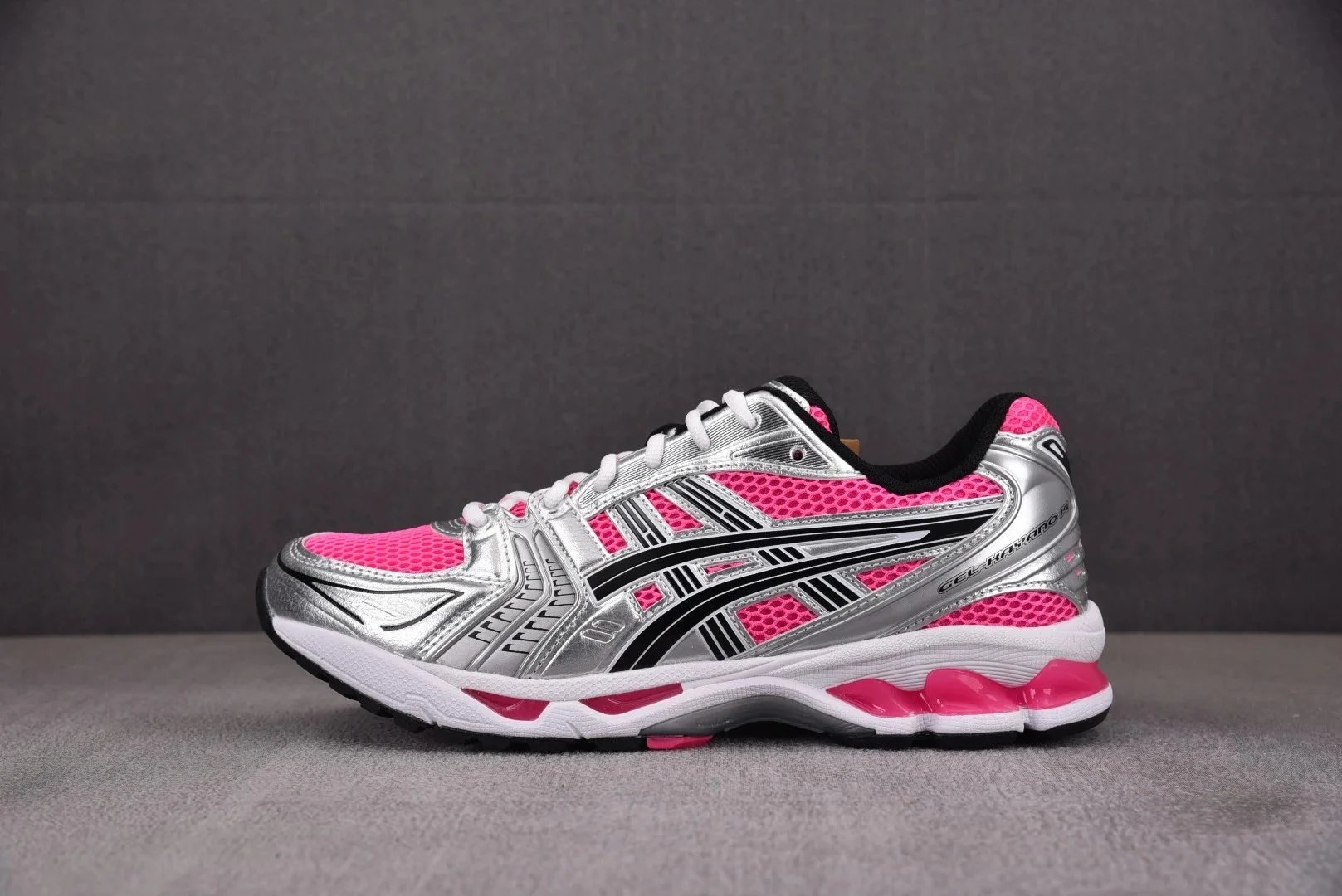 Pink 1201A019-700
