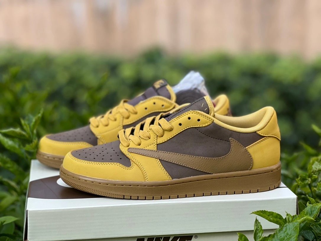 Golf TS Co-branded Yellow Brown DM7866-665