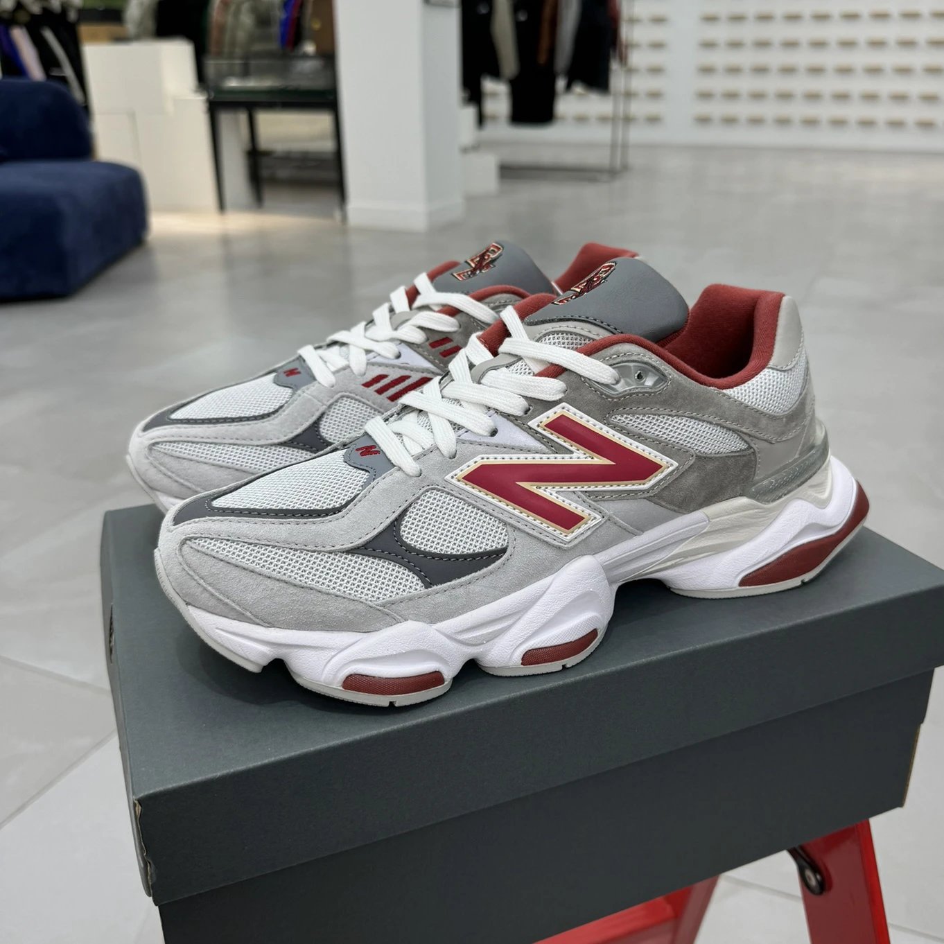 U9060EGL