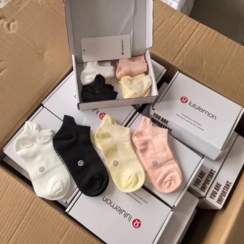 Lululemon Multi-Colo