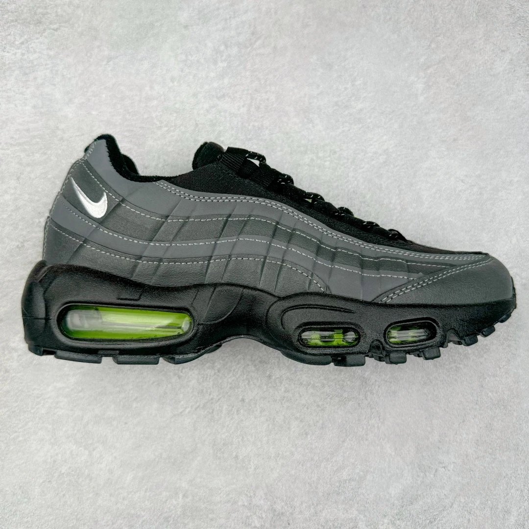 DZ4496-001 Black Green (Men's Shoes)