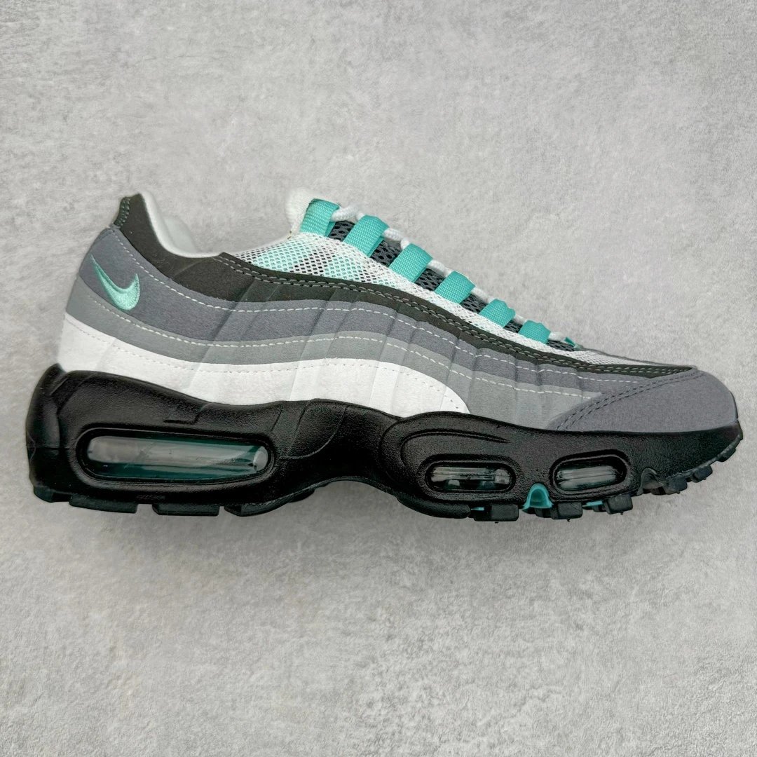 FN4710-100 gray black green (men's shoes)