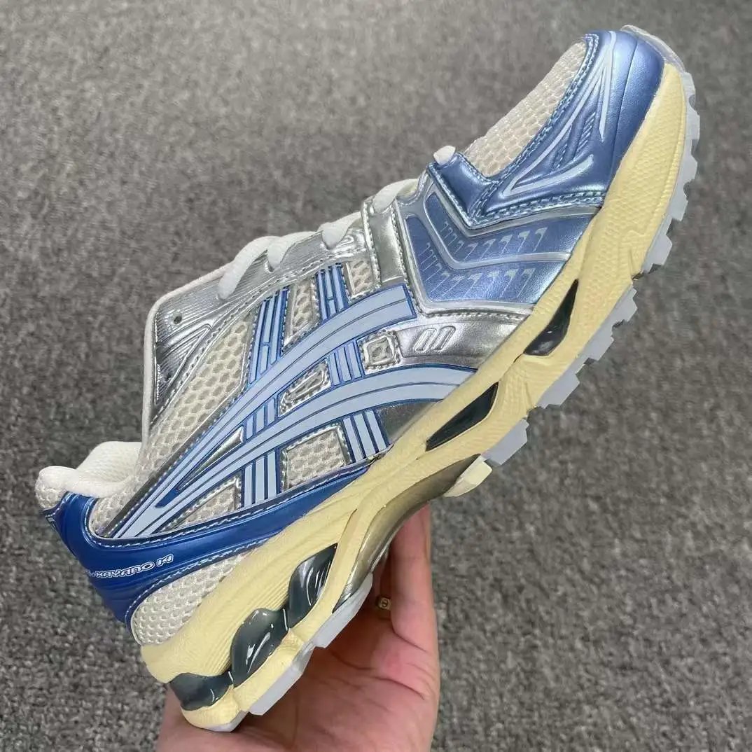 Blue Silver 1202A537-102