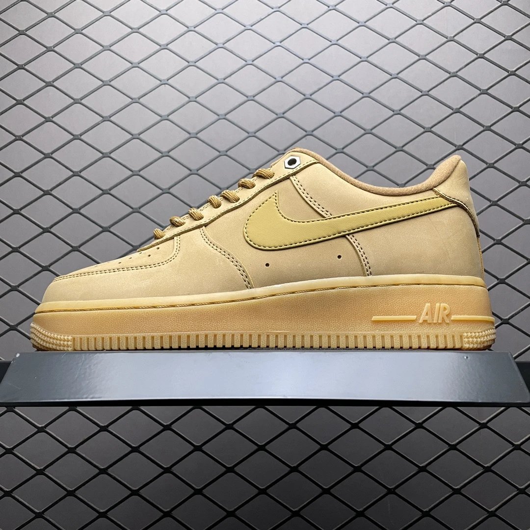 CJ9179 200 Wheat Suede