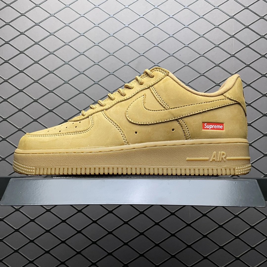 DN1555 200 Wheat Suede