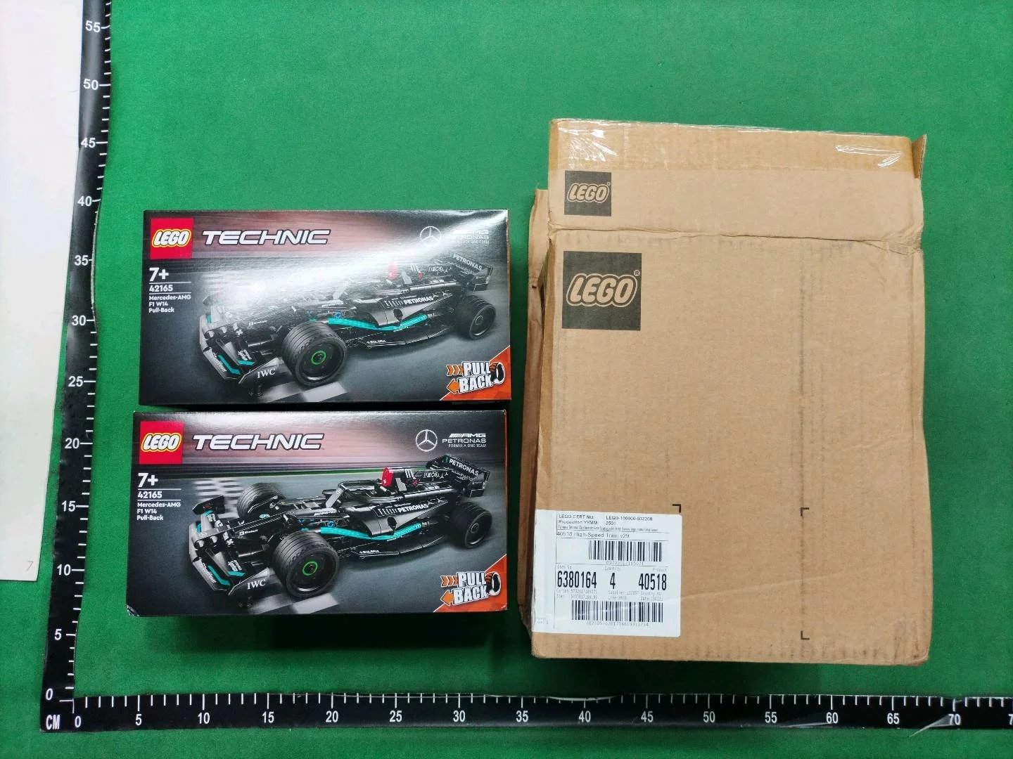 LEGO Technic Ferrari F1-75 Formula 1 Racing Car Red Model Kit Electronics - 4