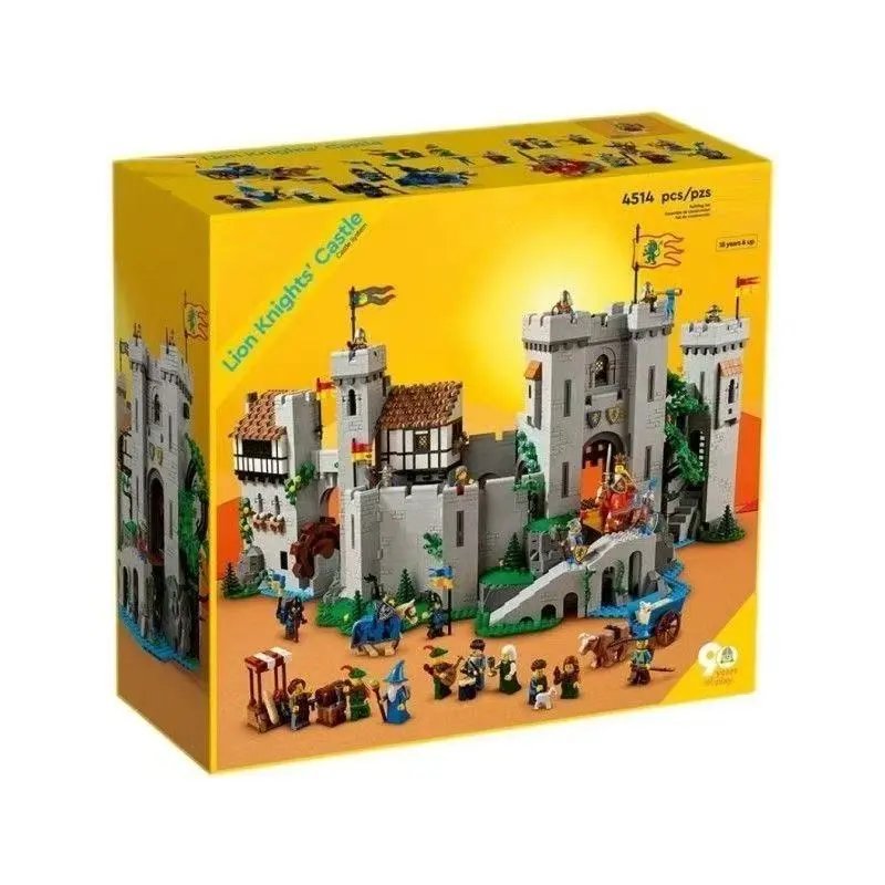 28#10305-Lion Knights' Castle