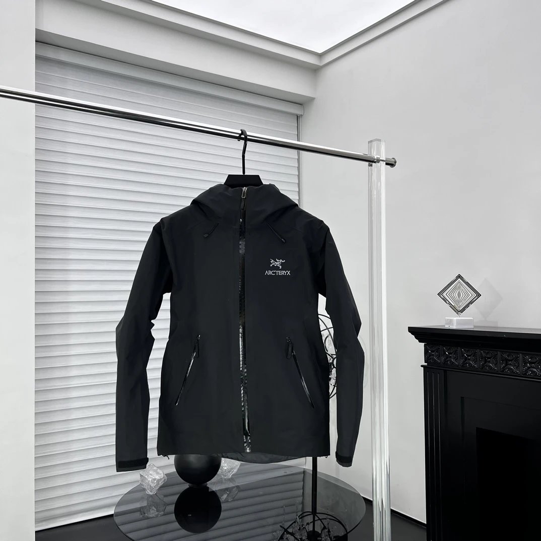 Black black SKU image