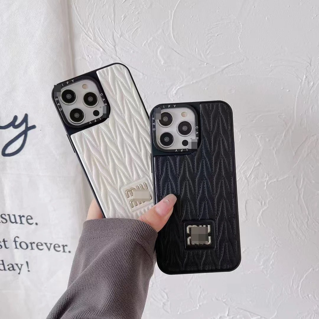 IFV Black and White Quilted Phone Case