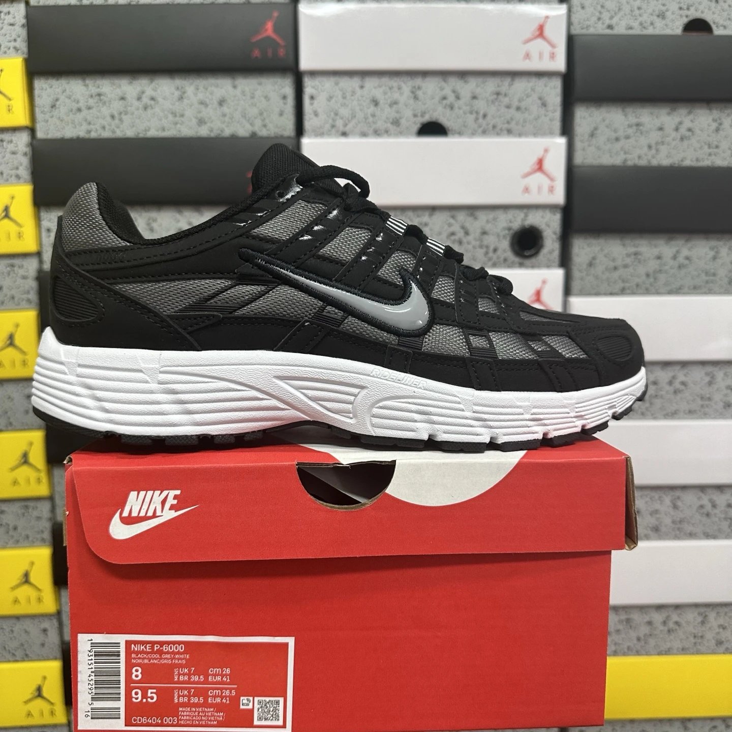 Black gray CD6404-003 35.5-47.5