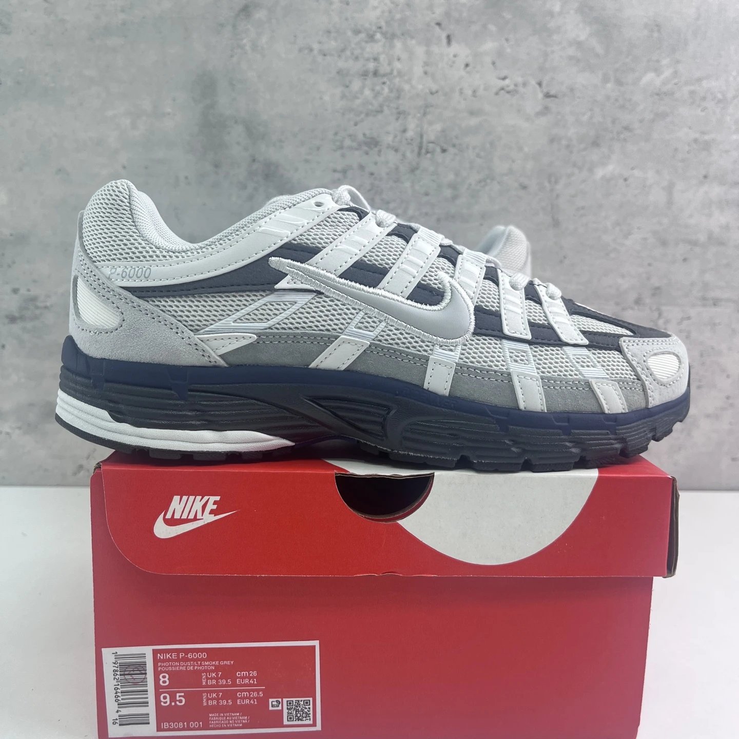 White IB3081-001 39-47.5