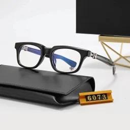 thumbnail for Stylish sunglasses
