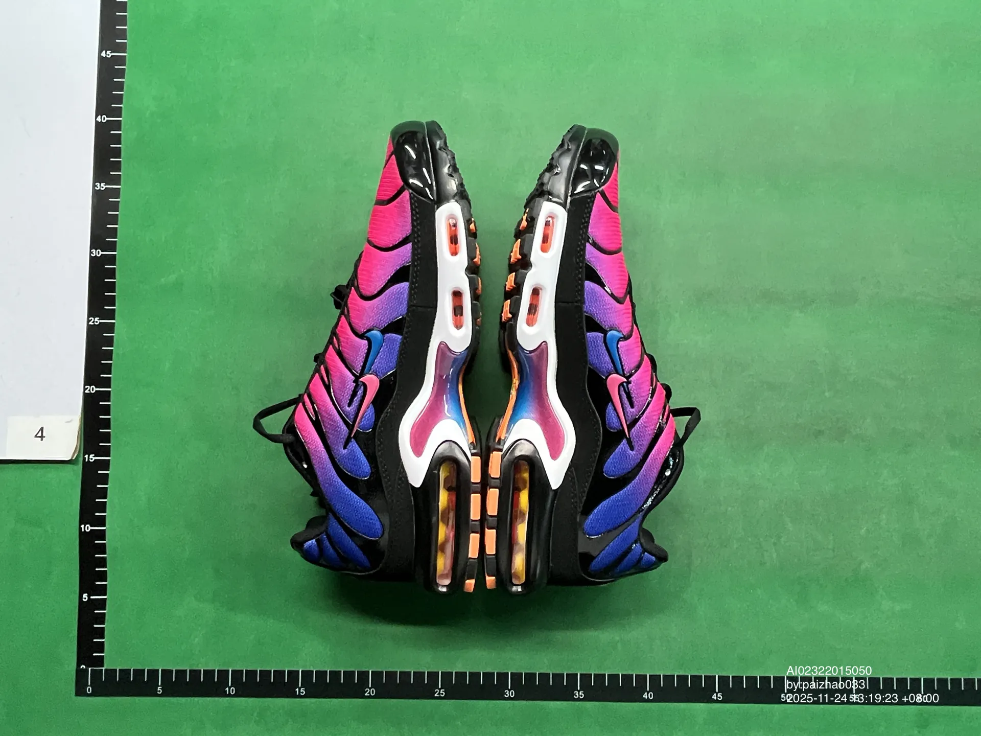 Nike Air Max Plus White Navy Red Sneakers - 13