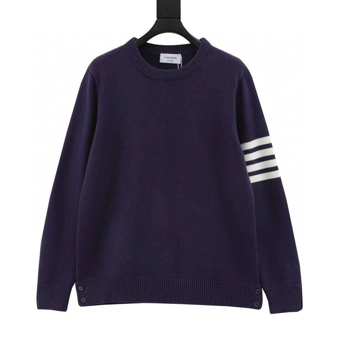 Color woven four bar round neck sweater