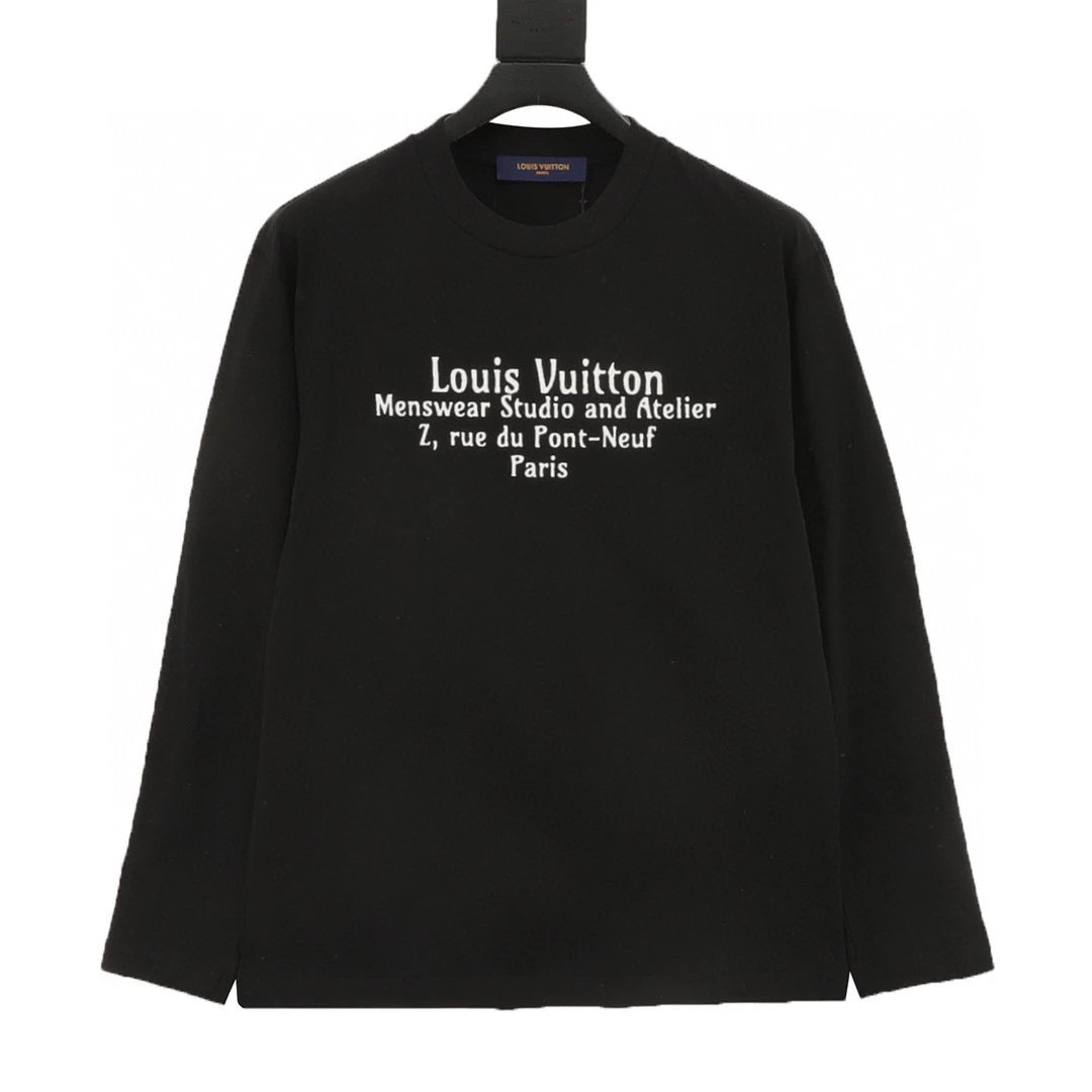 Fashion style printed long sleeved T-shirt