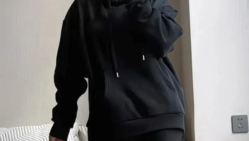 Black Hooded WhatsApp: +85294272364