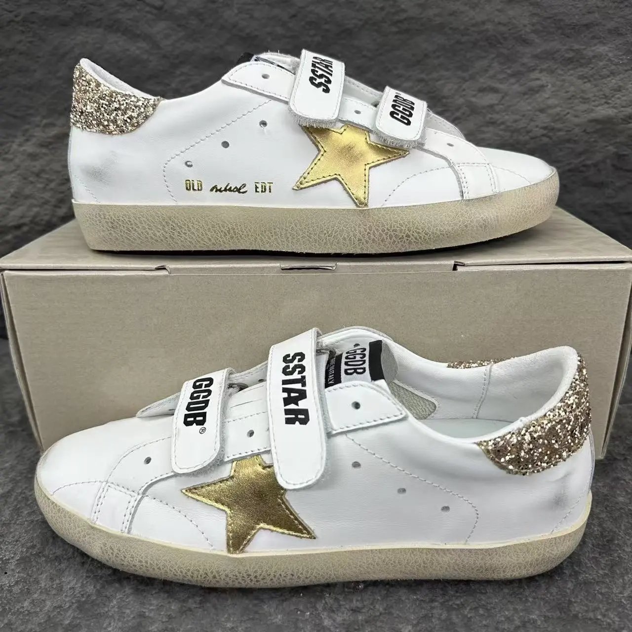 White Velcro Custom, Non-returnable