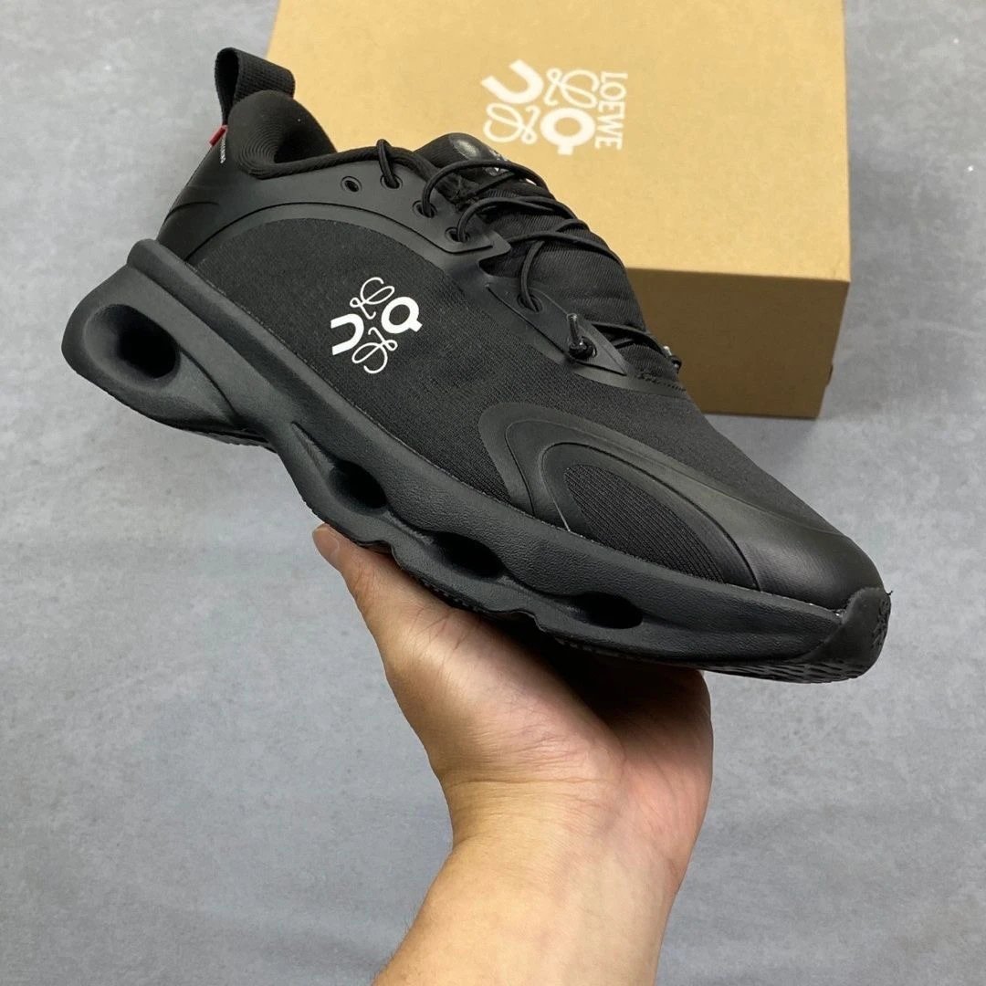 LOWE 3.0 All Black