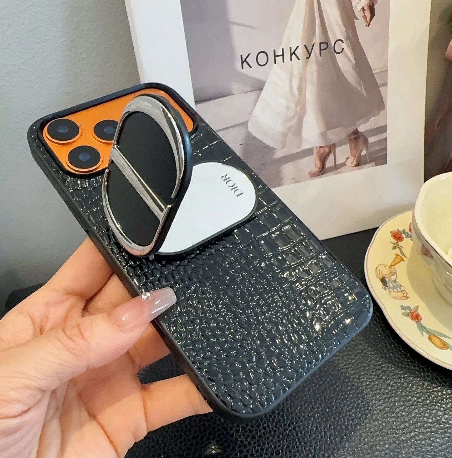Louis Vuitton Phone Cases Patterned Case Collection image 7