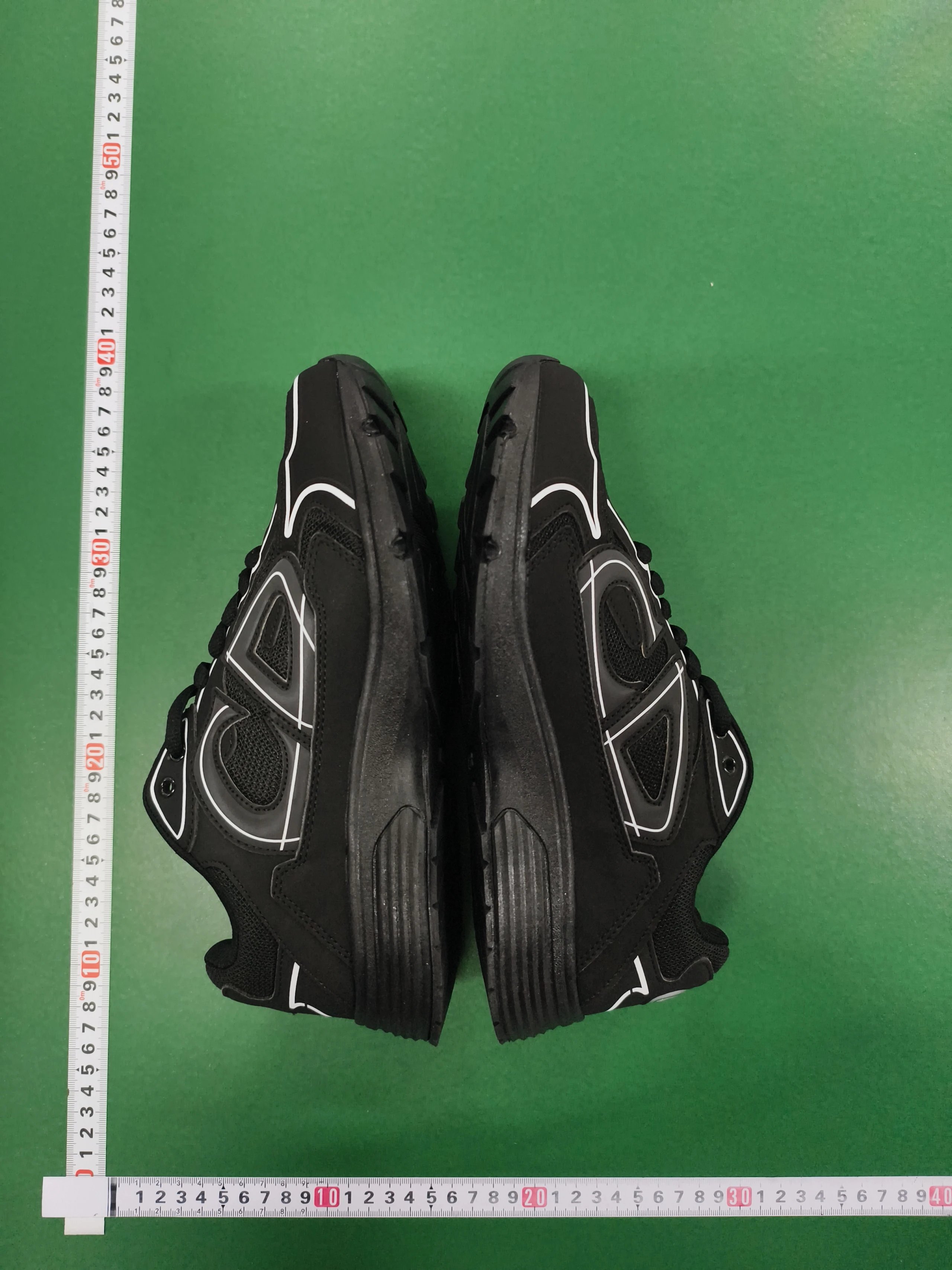 BUY4 - High Quality Casual Shoes for Men and Women Factory Special