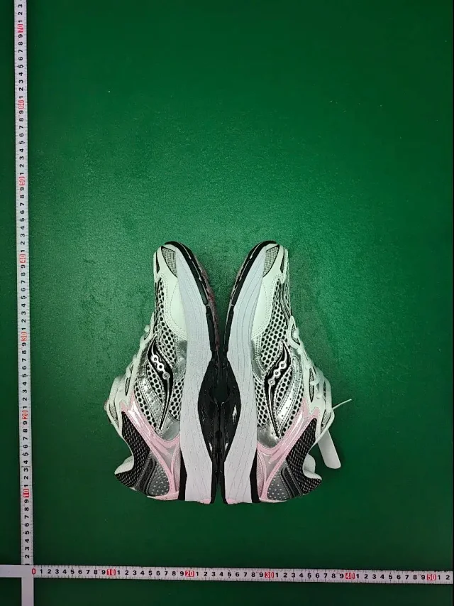 Saucony Sneakers Chunky mesh running product detail image 5