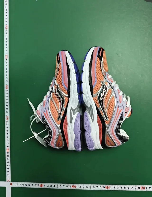 Saucony Sneakers Chunky mesh running product detail image 8