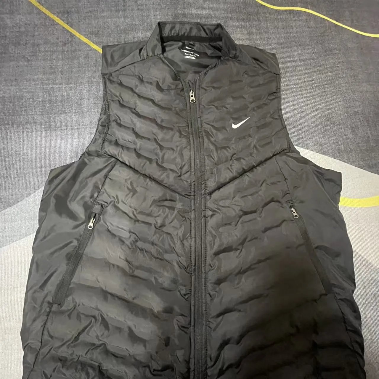 Vest 3