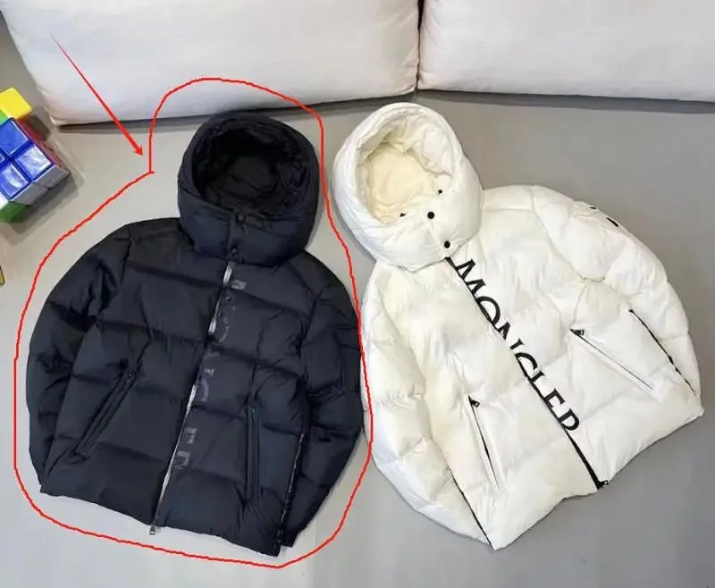 9 (black/black)